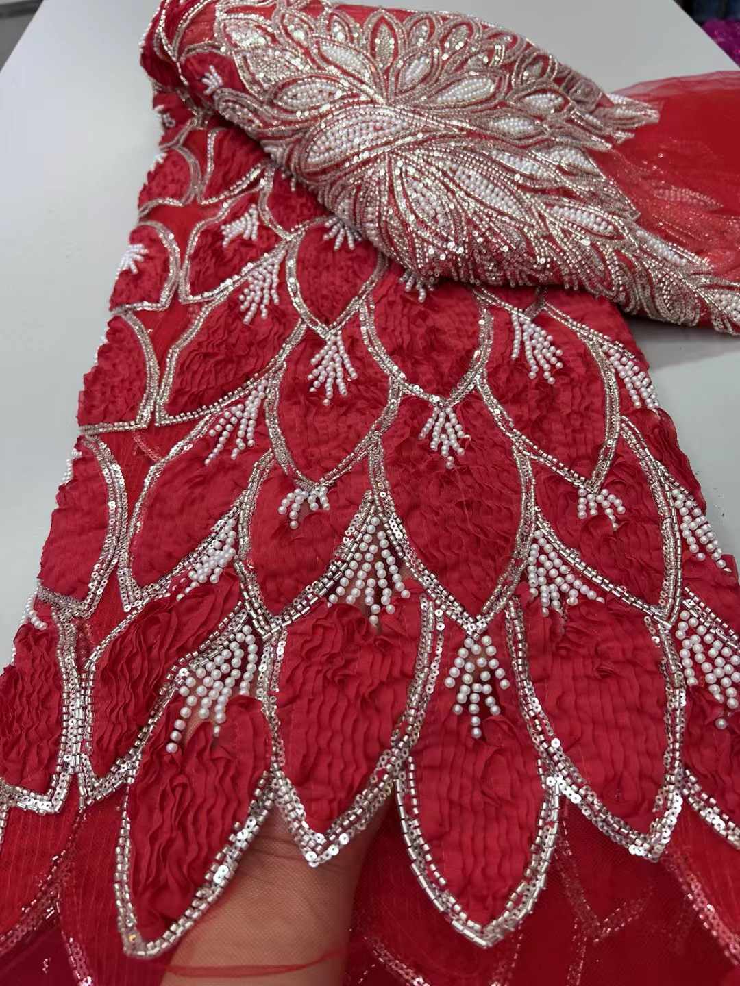 Beaded 3D Lace Fabric Red Lace - đánh giá và giá Sewing Net
